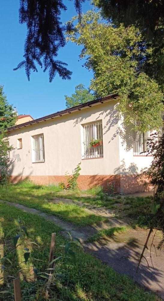 Lovely Room And Free Parking Prague Exterior photo